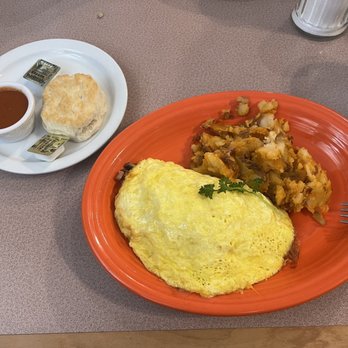 Pantry Restaurant - Biscuit, red chili, 3-egg Cheese Omelette with potatoes - Breakfast & Brunch Near Me - Santa Fe, New Mexico Pantry Restaurant - Biscuit, red chili, 3-egg Cheese Omelette with potatoes - Breakfast & Brunch Near Me - Santa Fe, New Mexico