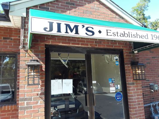 Jim's Pizza by null