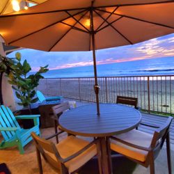 Beachfront Only Vacation Rentals - Well equipped relaxing patio at sunset- Carlsbad