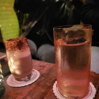 Cahoots Bar - Bars Near Me - Soho, XGL