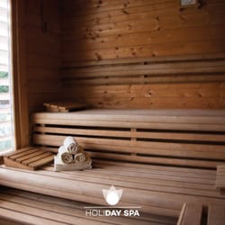 Holiday Spa - Sehr schöne Trockensauna im Außenbereich, 90°