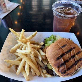 Bronco's - Barbeque Near Me - Hiawassee, Georgia