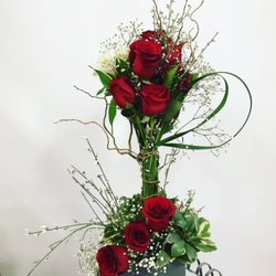 Fleuriste Les Trésors de Victoria - Arbre de roses rouges