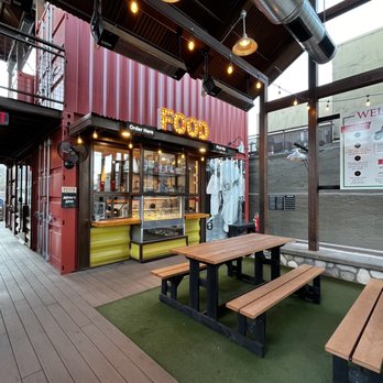 Strada @ Bocce - the outside of the restaurant - Pizza Near Me - Cottonwood, Arizona