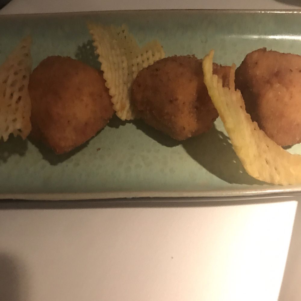 Cañadío - Croquette. Good execution of classic dish - Spanish Near Me - Madrid, M Cañadío - Croquette. Good execution of classic dish - Spanish Near Me - Madrid, M