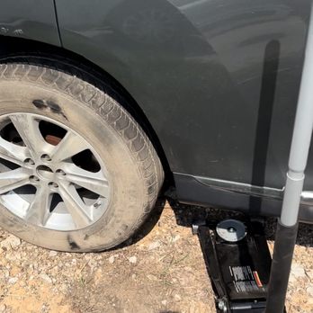 Edgar's Roadside Service - Spare tire change on side of freeway #24hourtirerepair #tirepatch #llantera #tireinstallation - Roadside Assistance Near Me Edgar's Roadside Service - Spare tire change on side of freeway #24hourtirerepair #tirepatch #llantera #tireinstallation - Roadside Assistance Near Me