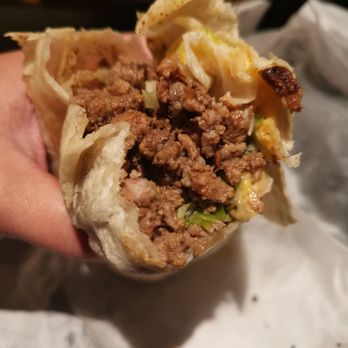Raymond's Hamburgers and Tacos - Carne Asada Burrito - Burgers Near Me - Chicago, Illinois Raymond's Hamburgers and Tacos - Carne Asada Burrito - Burgers Near Me - Chicago, Illinois
