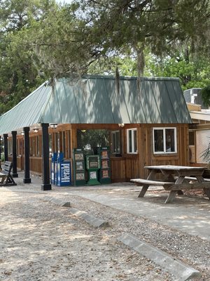 Prosser's Barbecue by null