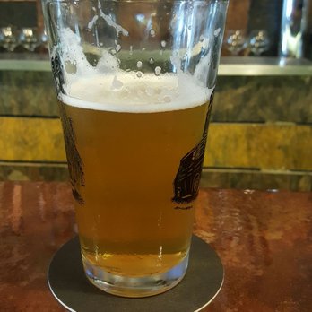 Dutch's Brewhouse - Breweries Near Me - Long Beach, California Dutch's Brewhouse - Breweries Near Me - Long Beach, California
