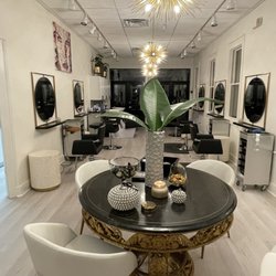 Salon Baliage & Spa - Our Salon at 104 Carillon Market Street suite 1