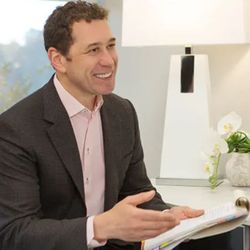 Cosmetic Surgery Center: Rhys L. Branman, MD - Little Rock cosmetic surgeon Dr. Rhys Branman during a consultation