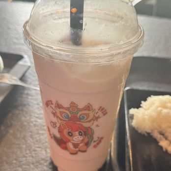 Ontz Cafe 1920 - Coconut shake Coconut Milk Tea and white rice - Desserts Near Me - Fresno, California Ontz Cafe 1920 - Coconut shake Coconut Milk Tea and white rice - Desserts Near Me - Fresno, California