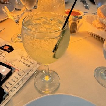 Patrizia's Taverna - Italian Near Me - Staten Island, New York