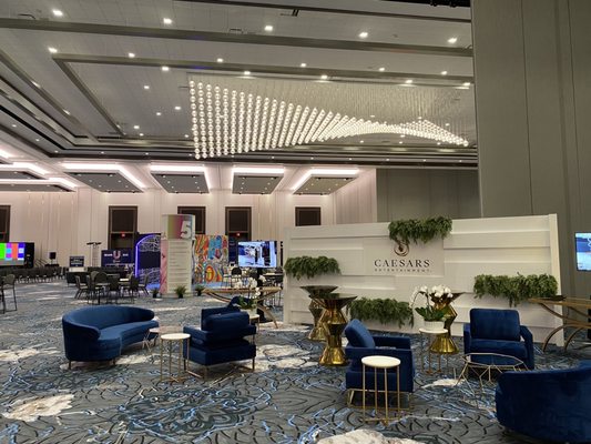 CAESARS FORUM by null