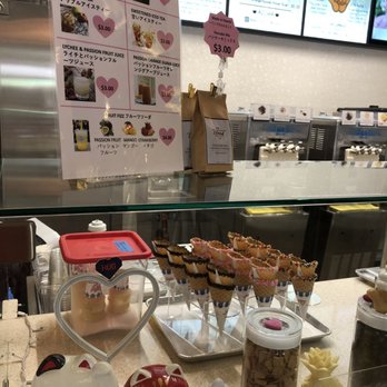 Kokoro Cafe - Desserts Near Me - Honolulu, Hawaii