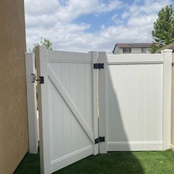 Ergeon - Side gate install - Fences & Gates Near Me - Riverside, California Ergeon - Side gate install - Fences & Gates Near Me - Riverside, California