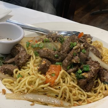 Saigon Kitchen - Shaking beef and garlic noodle - Vietnamese Near Me - San Jose, California Saigon Kitchen - Shaking beef and garlic noodle - Vietnamese Near Me - San Jose, California
