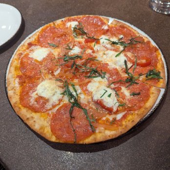 101 Craft Kitchen - Happy hour pizza - New American Near Me - Westerville, Ohio