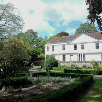 Lauderdale House - House and gardens - Venues & Event Spaces Near Me - London, XGL Lauderdale House - House and gardens - Venues & Event Spaces Near Me - London, XGL