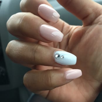 Juju's Nail & Spa - Nail Salons Near Me - Fresh Meadows, New York