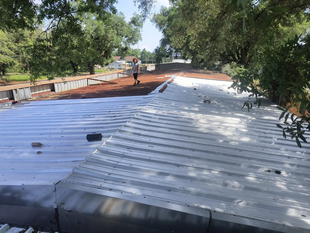 Slide of Snell's Custom Sheet Metal