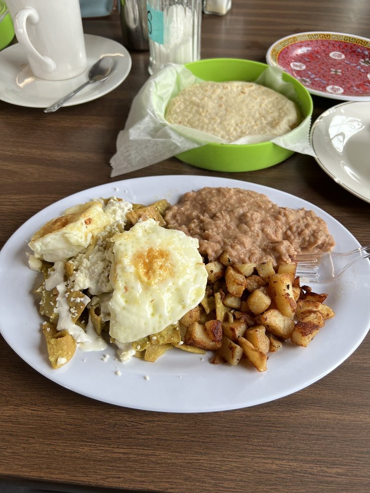 TAQUERIA LEON Updated October 2024 35 Photos & 18 Reviews 1212 Fm