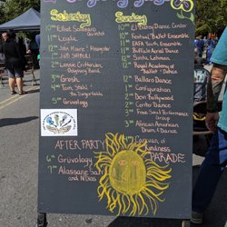 Elmwood Ave Festival of the Arts - Entertaining for you.