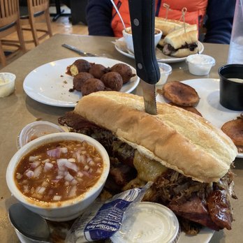 Piggyback BBQ - True Grit sandwich and bison chili - Barbeque Near Me - Whitefish, Montana Piggyback BBQ - True Grit sandwich and bison chili - Barbeque Near Me - Whitefish, Montana