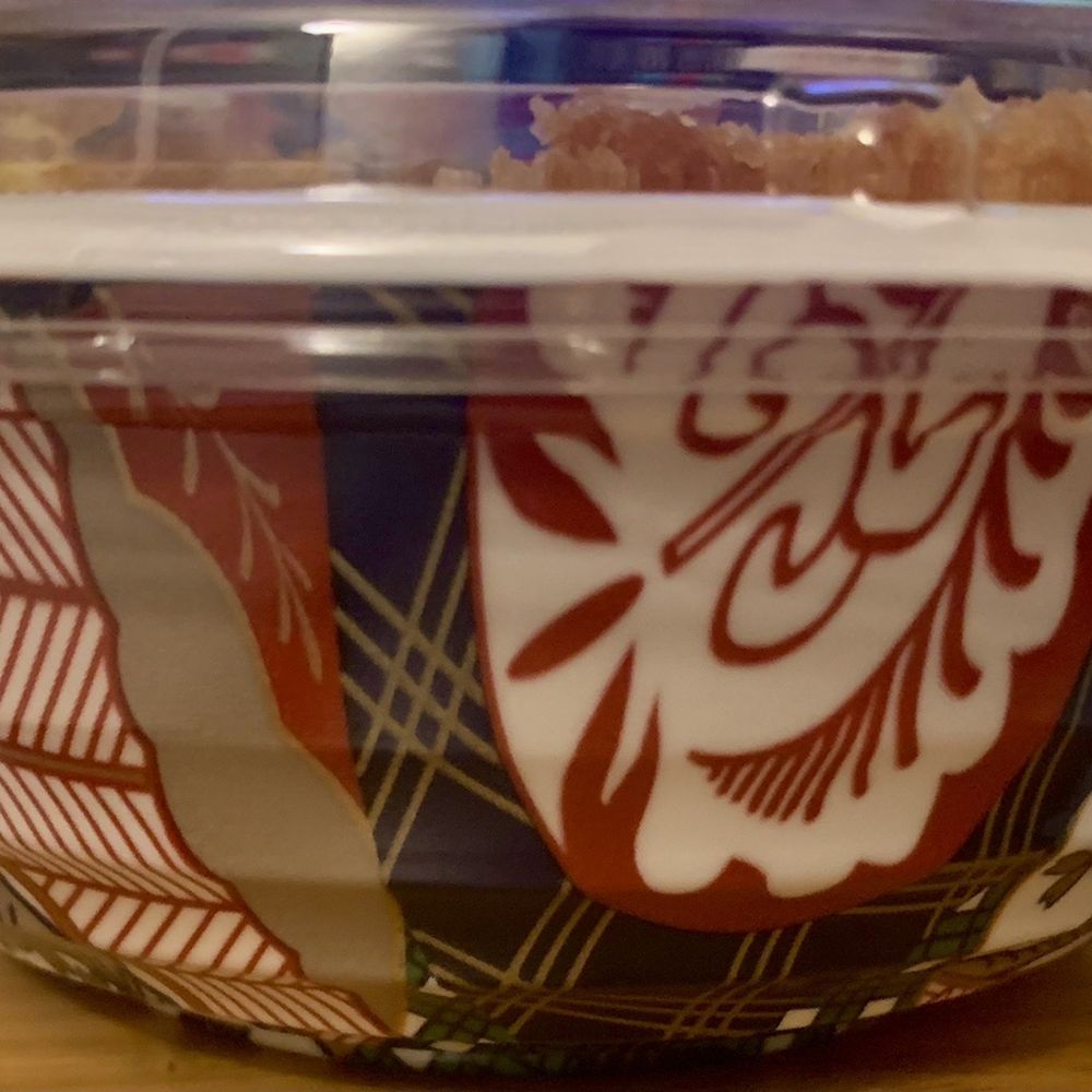 Ikoi Sushi - The side of the to go bowl - Sushi Bars Near Me - San Rafael, California