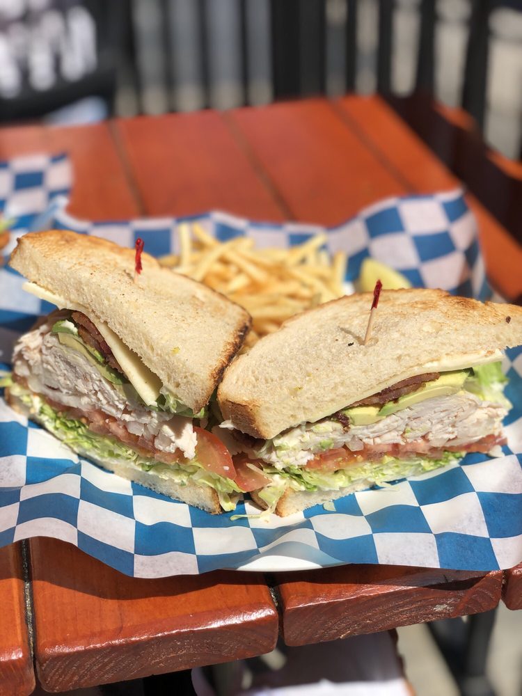 LUCKY’S LUNCH COUNTER 668 Photos & 901 Reviews 338 7th Ave, San