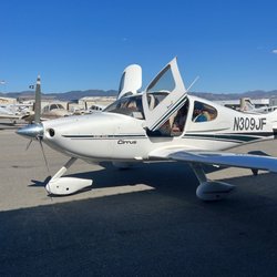 Vainer Aviation - Cirrus SR22 Aircraft