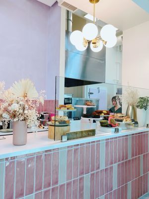 Le Dix-Sept Pâtisserie by null