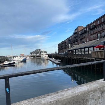 Boston Sail Loft - Harbor right next door to restaurant - Bars Near Me - Boston, Massachusetts