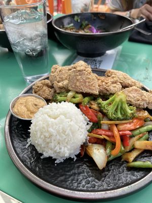 Hye Thai | Best Pad Thai and Thai Food in Stonewall, TX by null