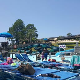 Pirates race Pirates race