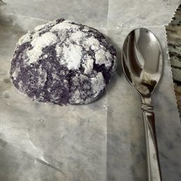 small ube crinkle; not the same size as they advertise small ube crinkle; not the same size as they advertise