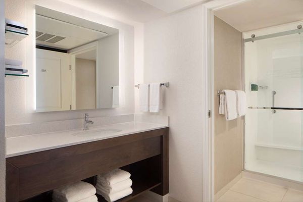 Sonesta ES Suites Fresno by null