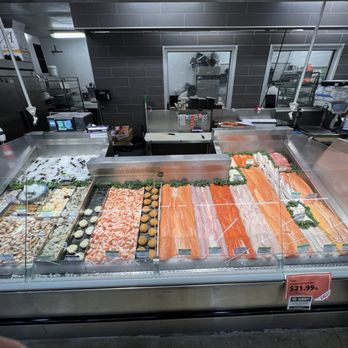 Metcalfe's Market - Seafood counter - Grocery Near Me - Wauwatosa, Wisconsin Metcalfe's Market - Seafood counter - Grocery Near Me - Wauwatosa, Wisconsin