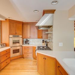 Nicole Miccoli - eXp Realty - Great functional Kitchen in this listing in Cherry Hill!
