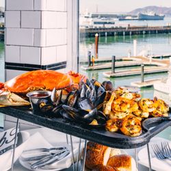 Best All You Can Eat Crab Legs Near Me - May 2023: Find Nearby All You