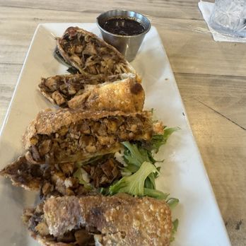 Miss Toya's - jerk chicken egg rolls - Southern Near Me - Gambrills, Maryland Miss Toya's - jerk chicken egg rolls - Southern Near Me - Gambrills, Maryland