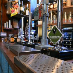 The Grayston Unity - Bar with selection of beers & lager