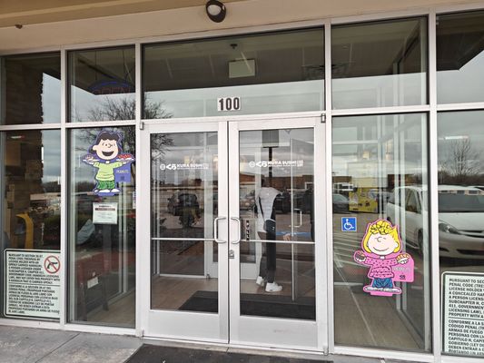 Kura Revolving Sushi Bar by null