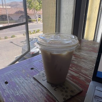 South Side Coffee - Blueberry Cobbler Latte - Coffee & Tea Near Me - Lompoc, California