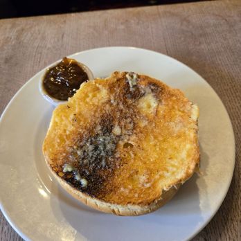 Sally Lunn's Historic Eating House - Bun with marmalade - Museums Near Me - Bath, BAS Sally Lunn's Historic Eating House - Bun with marmalade - Museums Near Me - Bath, BAS
