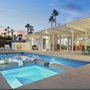 Deja Blue Vacation Rentals & Management