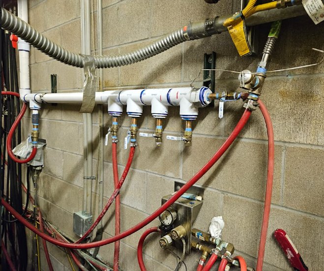 Slide of Arnold's Repair Plumbing