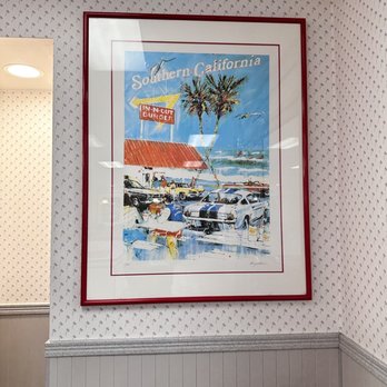 In-N-Out Burger - Interior - Fast Food Near Me - Millbrae, California In-N-Out Burger - Interior - Fast Food Near Me - Millbrae, California