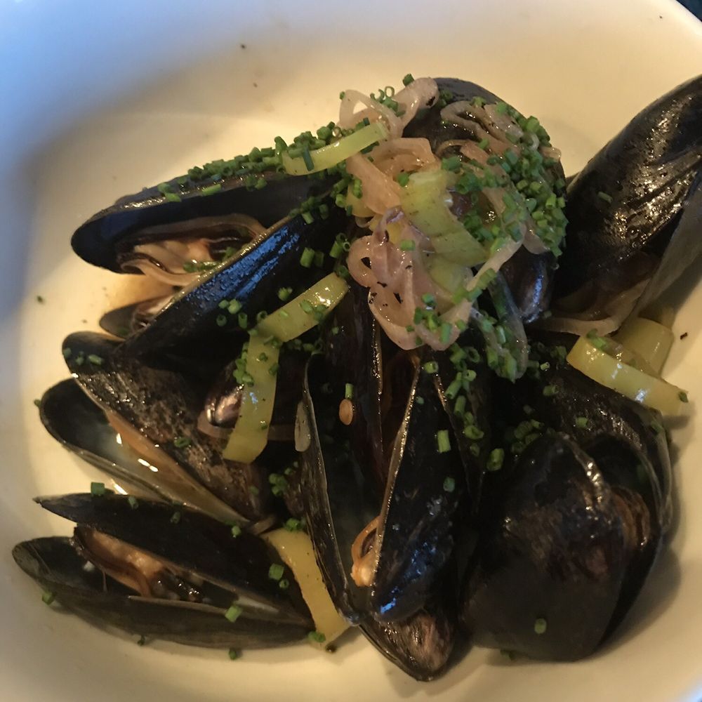 Otis - Mussels - New American Near Me - Exeter, New Hampshire