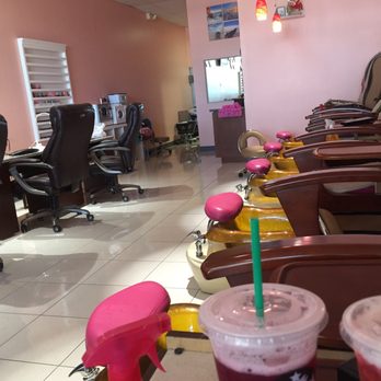 Paradise Spa & Nails - Nail Salons Near Me - Seminole, Florida Paradise Spa & Nails - Nail Salons Near Me - Seminole, Florida